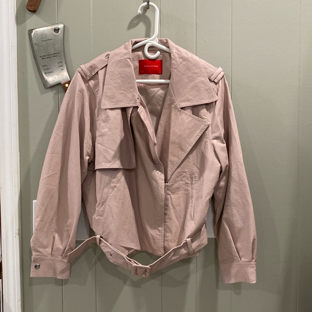 Women’s faux leather bomber jacket with belt.